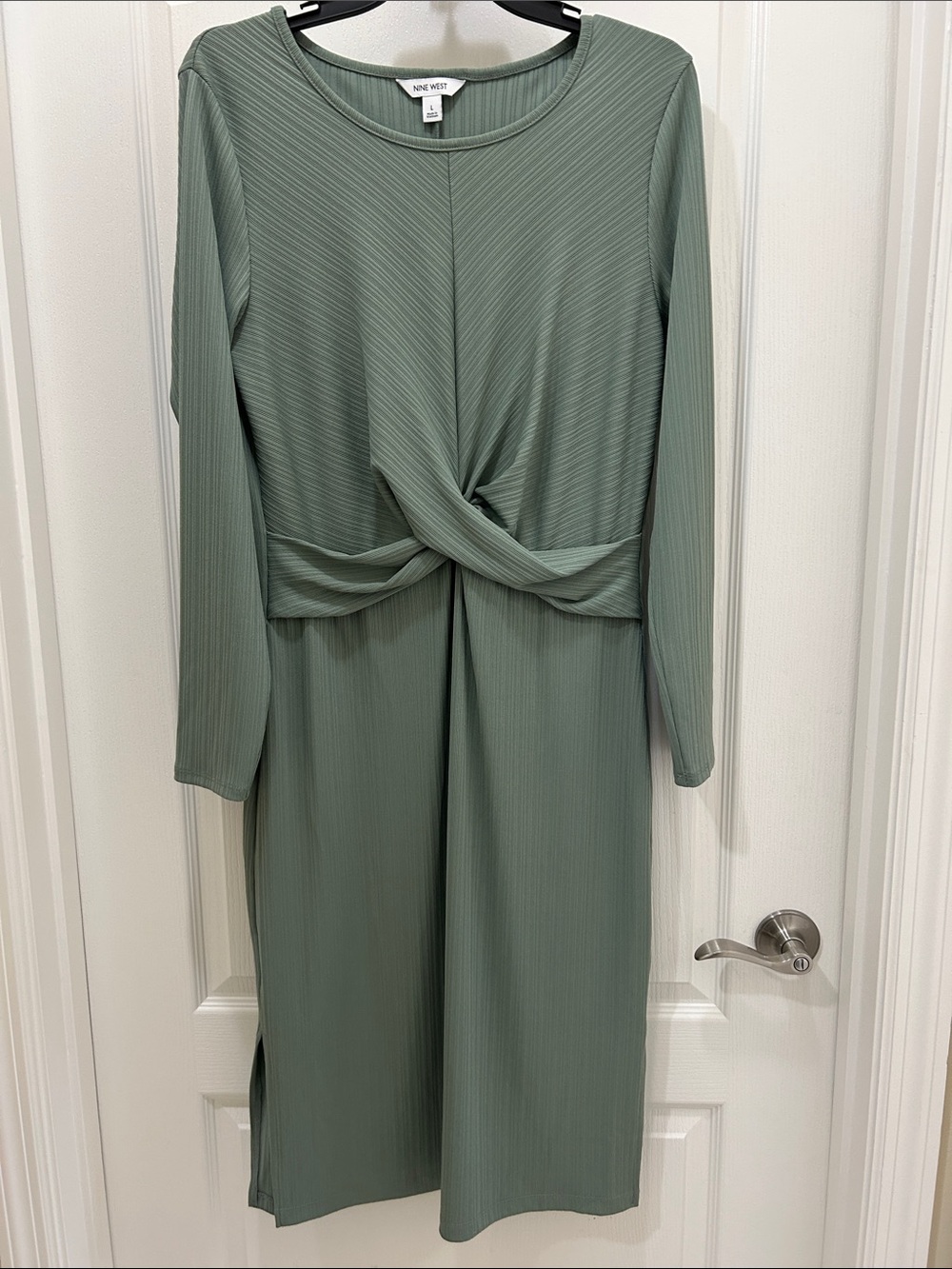 Nine West Light Sage Green Twist-Front Long Sleeve Dress